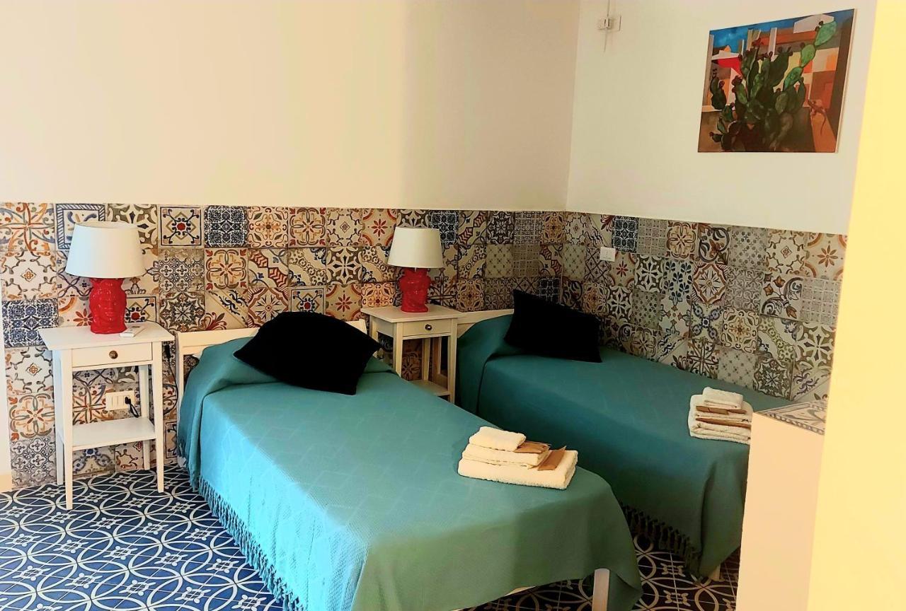 Vfh Villa Flavia Eco B&B - 50 Metri Dal Mare Santa Flavia Extérieur photo