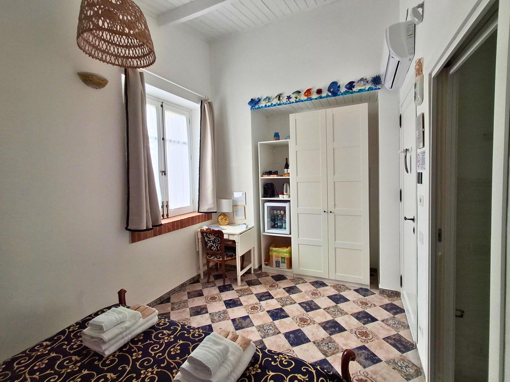 Vfh Villa Flavia Eco B&B - 50 Metri Dal Mare Santa Flavia Extérieur photo